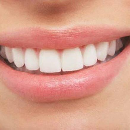 Celia Jimenez Liñan - Dentista