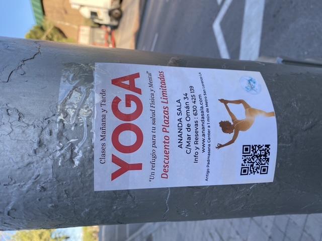 Yoga - calle mar de Omán 34